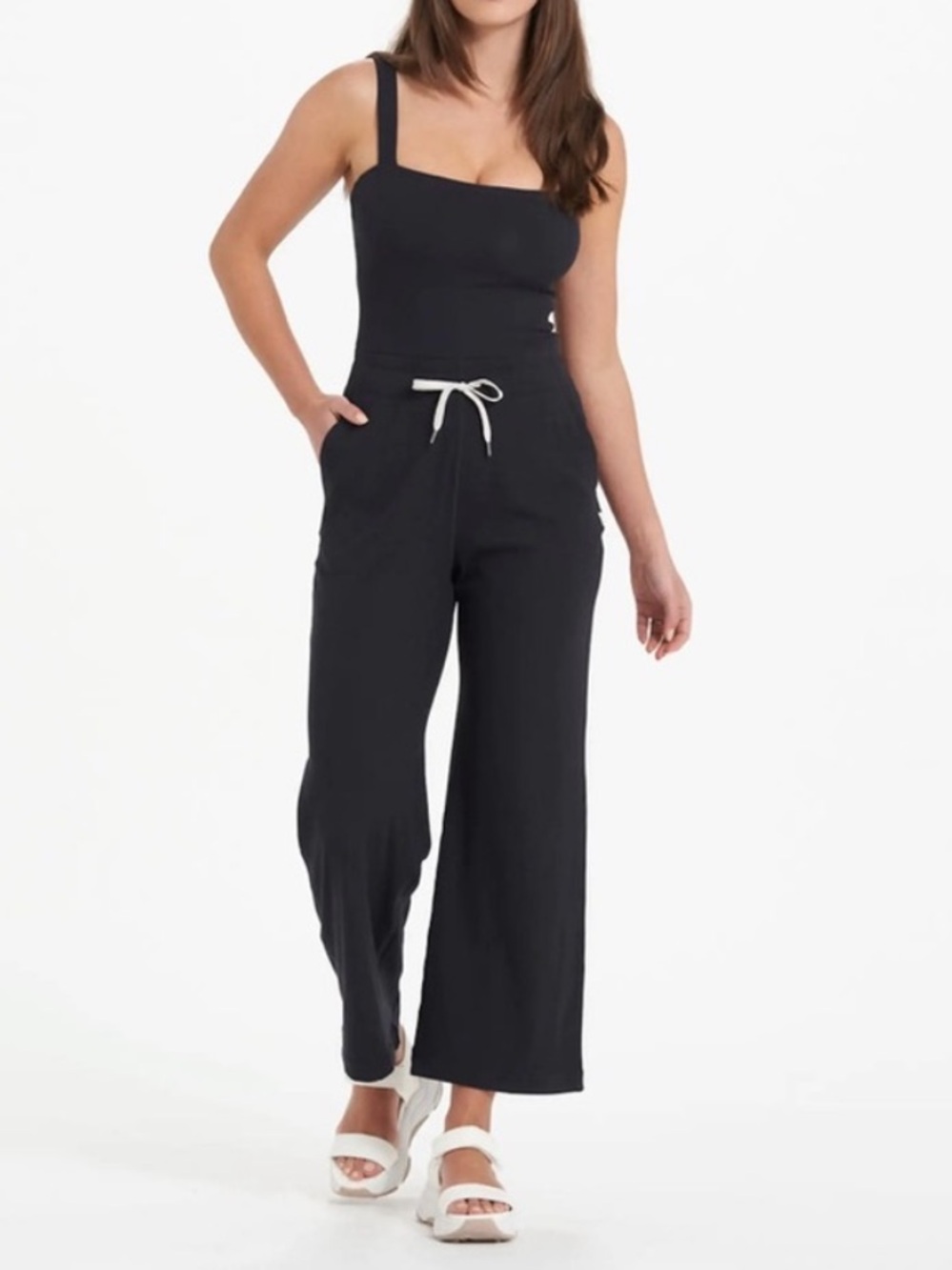 VUORI Mudra Jumpsuit in Black Size Medium - Picture 1 of 10
